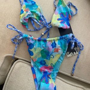 Blackbough Swim bikini set